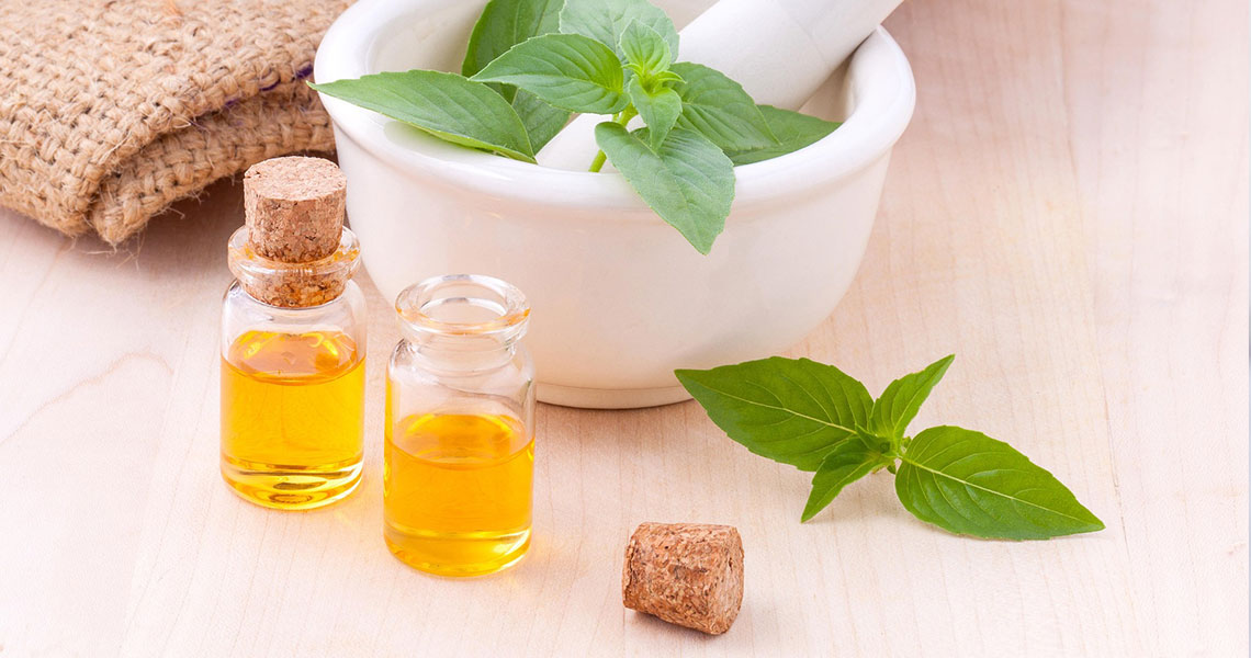 Aromatherapy Massage: Relaxation with Essential Oils